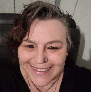 Meet your Posher, Monique